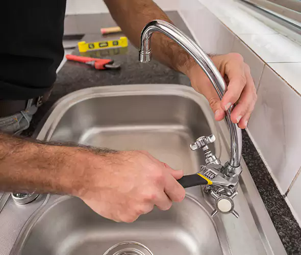 Local Experts for Faucet Repair in South Lyon, MI:Schedule Affordable Faucet Repair Services with Us